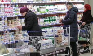 Роспотребнадзор: 60% продуктов в магазинах опасны для здоровья 