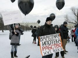 Валютным ипотечникам помогут с погашением платежей